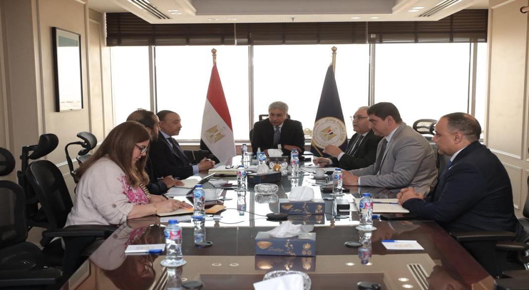 وزير السياحة