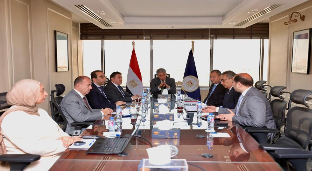 وزير السياحة والآثار